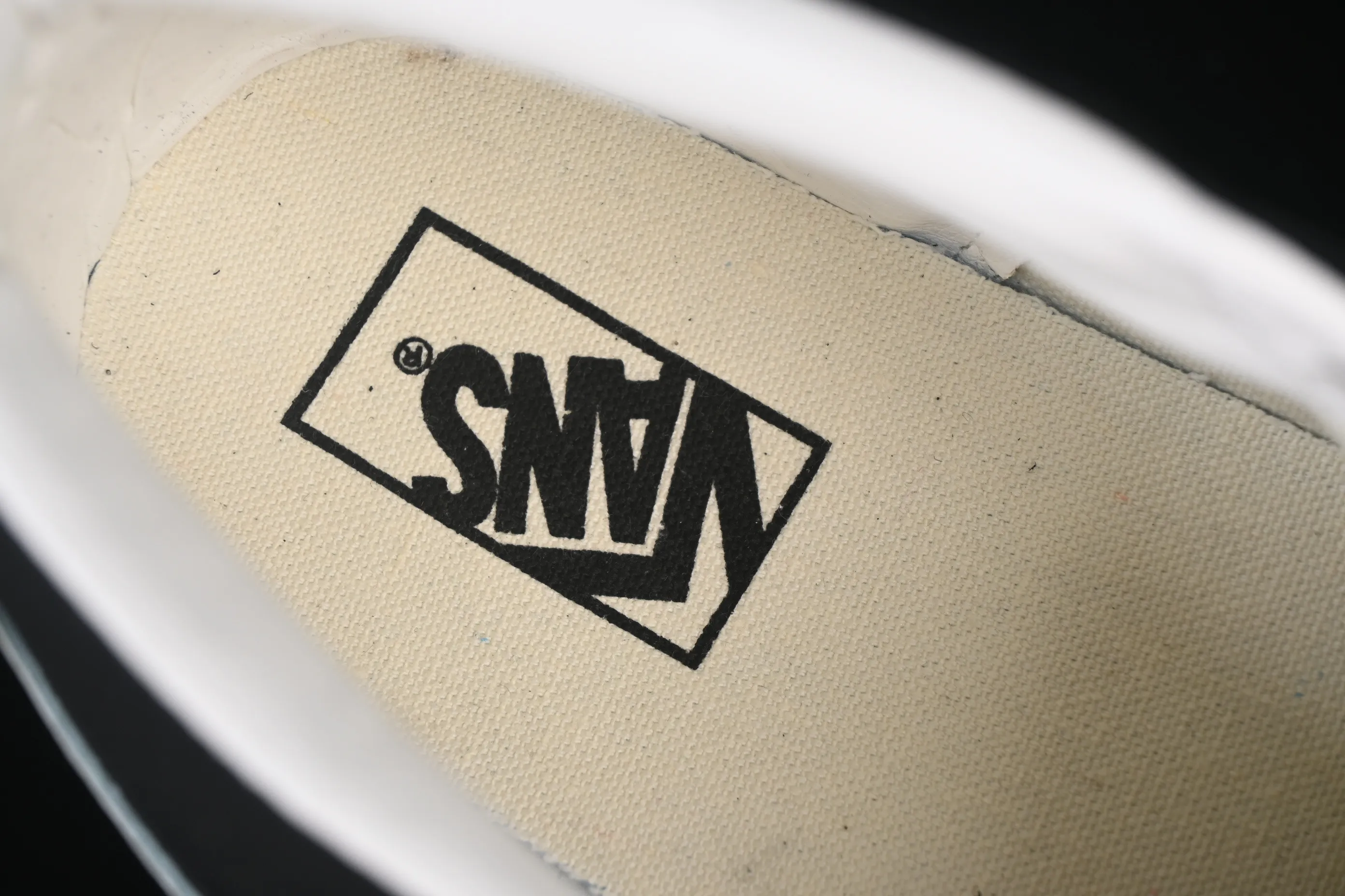All categories Vans Vans series Vans Mid Vans Sk8-Mid Vans China casual skateboard shoes VN0A4UWIVNE